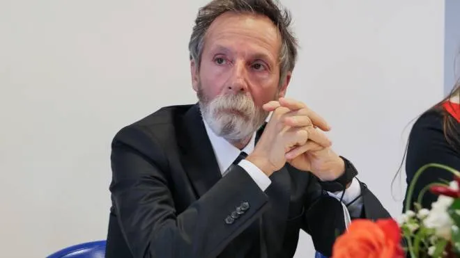 Il direttore. dell’Ausl Romagna, Tiziano Carradori, in apprensione per la mancanza di medici