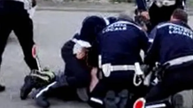 Ruggerini bloccato dalla municipale dopo l’aggressione di un agente