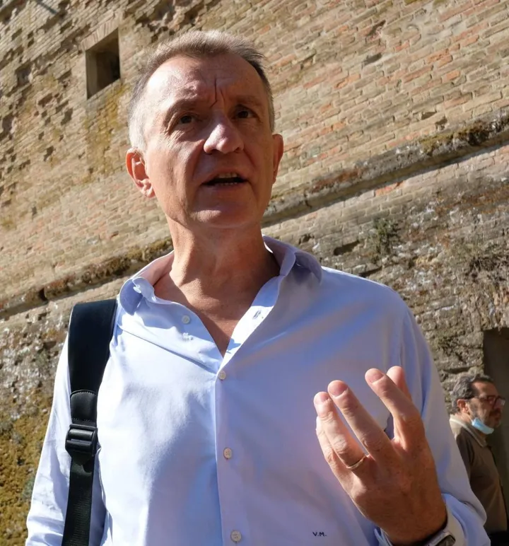 L’assessore alla cultura Valerio Melandri ha rilanciato l’impegno per lo storico edificio e non solo (Frasca)
