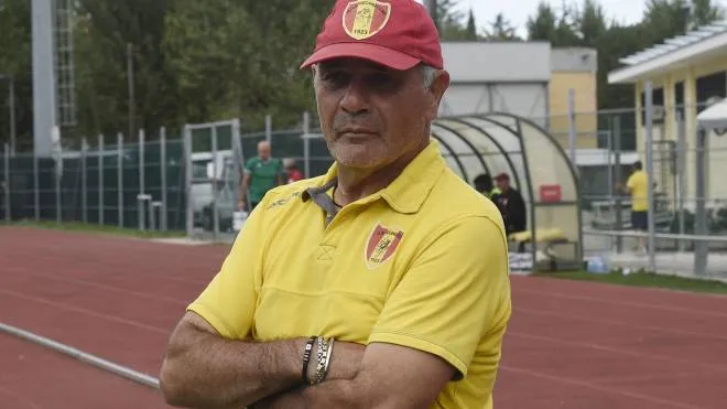 L’allenatore Giovanni Pagliari (foto Calavita)