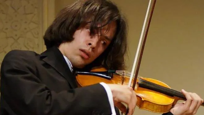 Il giovane violinista ucraino Orest Smovzh si esibirà domani sera all’Arena