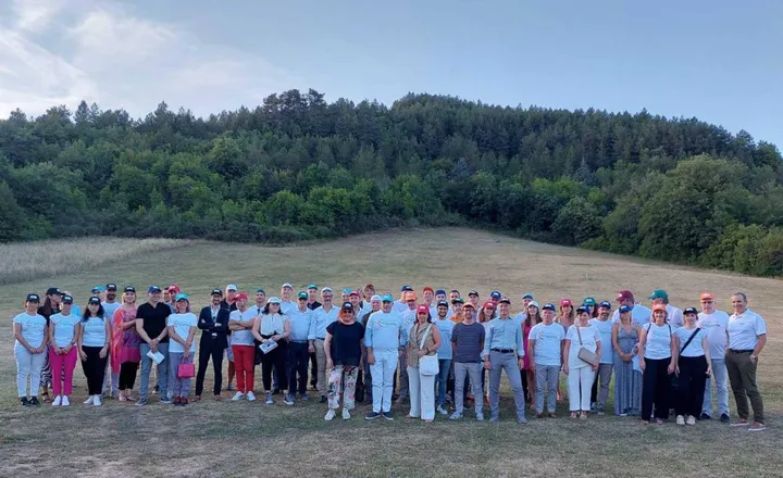 Foto di gruppo al termine dei lavori per i nostri imprenditori che si sono dati di nuovo appuntamento al Golf Club di Borgo Pace