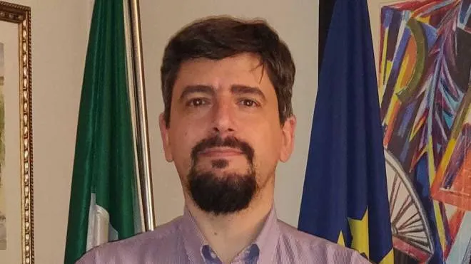 Il capogruppo di Fratelli d’Italia Paolo Savina: ha annunciato che presenterà un’interrogazione per sapere quale sia il ruolo di Carletti all’interno dell’Unione