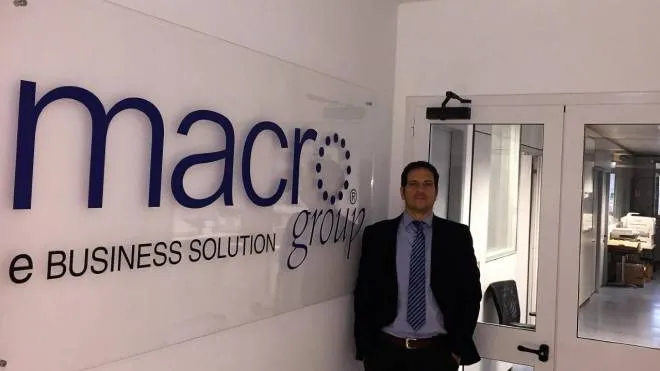 Andrea Anderlini è il titolare di Macro Group, la società bolognese che da 21 anni fornisce a tante aziende servizi di qualità per i processi informatici