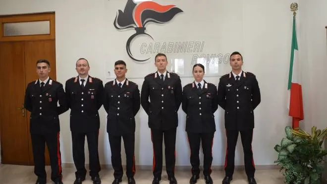 i nuovi marescialli nominati al comando provinciale dei carabinieri 