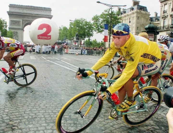 Marco Pantani al Tour de France del 1998 che lo vide vincitore