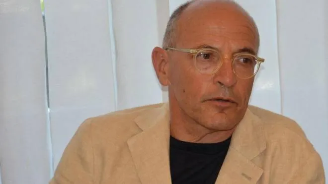 Il medico ed ex consigliere regionale del Pd, Fabrizio Volpini
