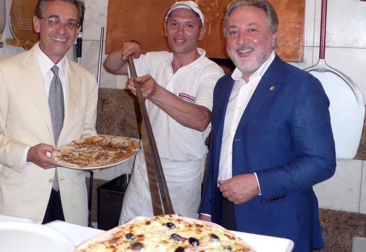 Romano Lorenzi e Otello Renzi protagonisti della degustazione di pizze di domani