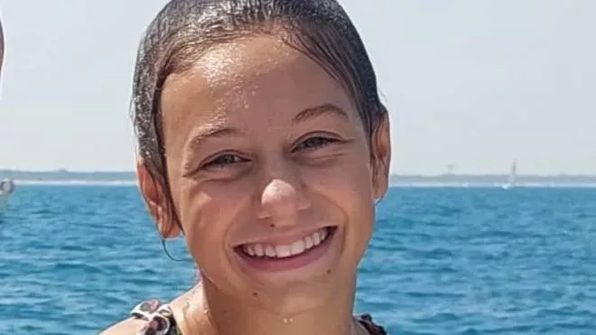 La brava e coraggiosa Vittoria Vignali, la ragazzina 13enne che ha aiutato il padre a salvare la persona che ferita era caduta. nel canale