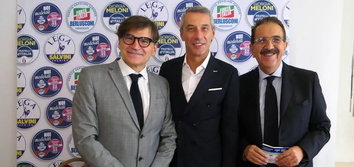 Il presidente dell’Udc Antonio De Poli assieme a Dino Latini, presidente del Consiglio Marche e a Vittoriano Solazzi