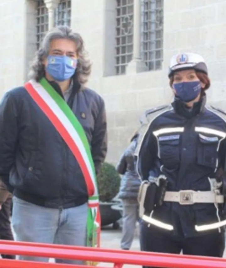Il sindaco di Vergato Giuseppe Argentieri con la comandante della polizia locale Elena Corsini