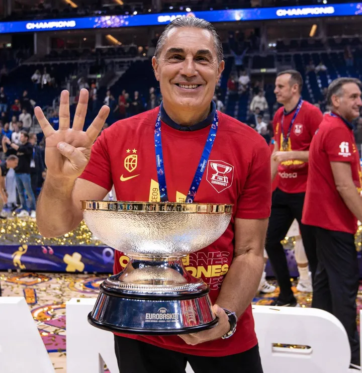 Sergio Scariolo, 61 anni, festeggia il titolo con la Spagna. Alla Virtus ha portato in dote una Supercoppa, l’EuroCup e la qualificazione per l’Eurolega (Ciamillo)
