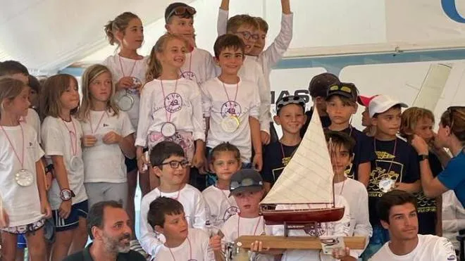La premiazione del ’Trofeo Adriano Panzavolta’ a Marina di Ravenna