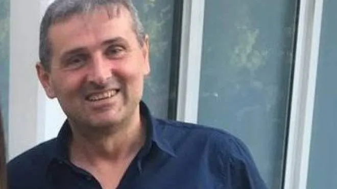 Antonio Luzzi, per tutti Tonino, ex comandante della polizia stradale di Fabriano morto venerdì in seguito a un frontale col suo scooter sulla Ss78