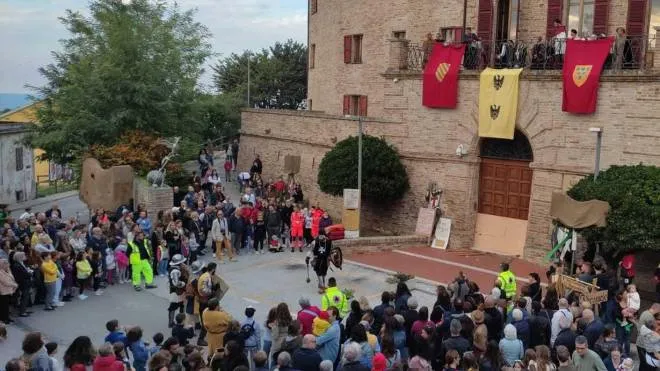 Folla al Castello per la terza edizione della manifestazione che è inserita in Marche Storie