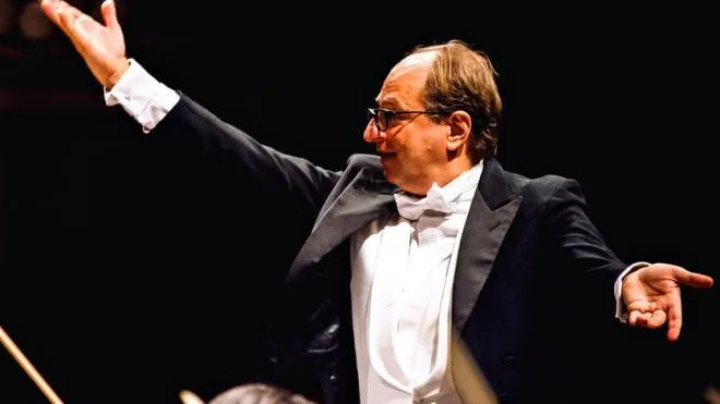 Daniele Agiman, direttore dell’Orchestra “Rossini“ di Pesaro