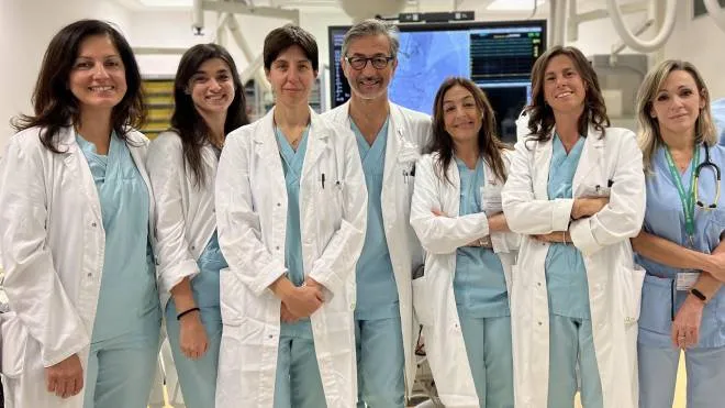 Il team del laboratorio di emodinamica diretto da Andrea Santarelli