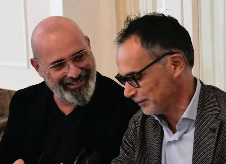 Da sinistra il presidente della Regione Emilia-Romagna, Stefano Bonaccini e l’assessore ai Trasporti e Infrastrutture, Andrea Corsini
