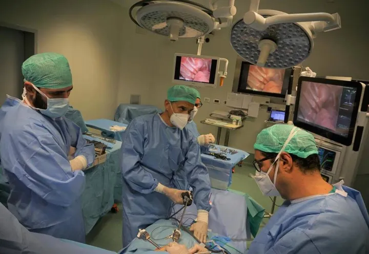 L’ospedale cercherà di non tagliare gli interventi di urologia: troppi i pazienti in attesa