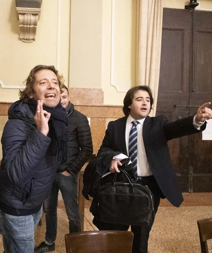 Il leghista Simone Carapia (a sinistra) e Nicolas Vacchi di FdI (a destra) hanno attaccato la giunta guidata da Panieri