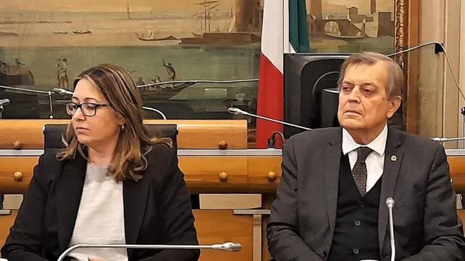 La vicepresidente della Provincia Elena Carletti ed Enrico Prandi, delegato Lions