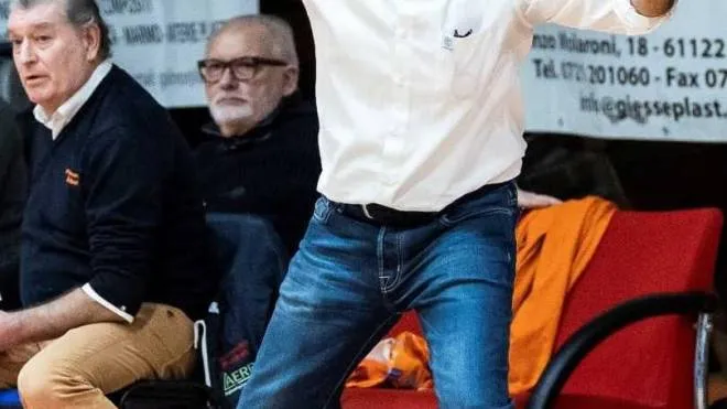 Maurizio Surico coach del Pisaurum
