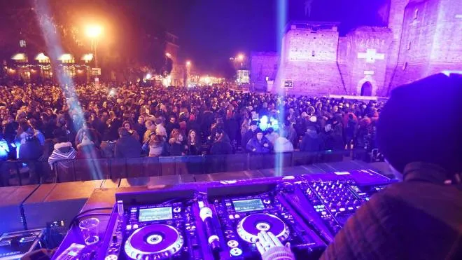 Tornano i grandi eventi nelle piazze per Capodanno: a Rimini il cuore della festa sarà il centro storico (foto Migliorini)
