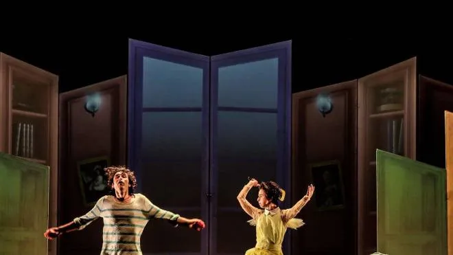 Lo spettacolo Peter Pan di Tonio De Nitto in scena oggi al Teatro Sperimentale alle 17
