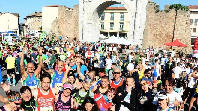 Rimini 30-04-2017 - Rimini Marathon Inaugurazione Ponte Pedonale Via Roma. © Manuel Migliorini / Adriapress.