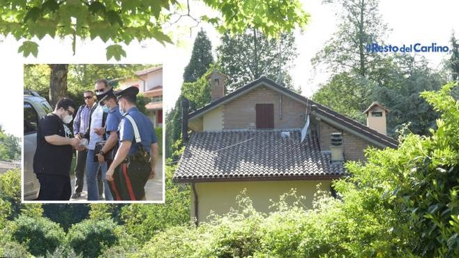 Doppio suicidio in villa a Forlì, nel riquadro l&#39;arrivo del figlio con i carabinieri