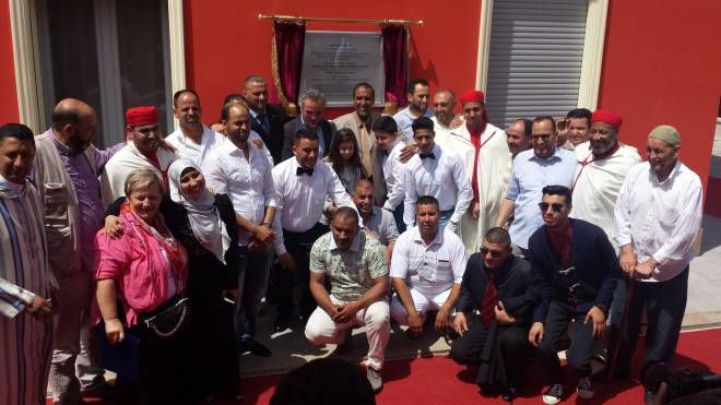 L'inaugurazione del Centro islamico di Mirandola è avvenuta alla presenza delle forze dell’ordine, di tantissimi ospiti, del sindaco di Mirandola Maino Benatti e del l’emiro del Qatar, lo sceicco Hamad Bin Nasser Bin Jassim Al Thani, ex ministro dell’Intero e presidente dell’associazione Qatar Charity (Foto Bruschi)
