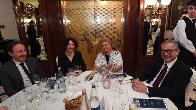 La cena di gal al Carlton dello chef stellato Agostino Iacobucci e l'associazione De@Esi (foto Schicchi)