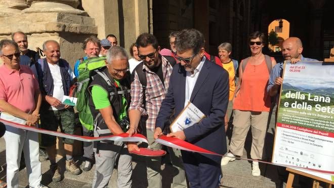 Inaugurata ufficialmente dal sindaco Virginio Merola la Via della Lana e della Seta  (Fotoschicchi)
