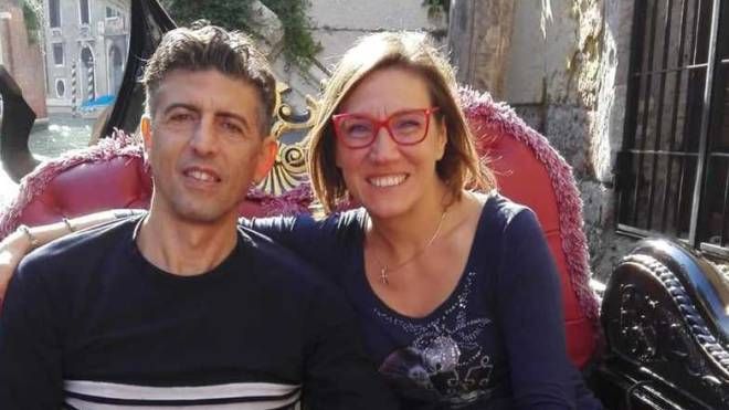 Gianluca Carotti, 47 anni, e la compagna Elisa Del Vicario, 40: sono le due vittime del terribile incidente