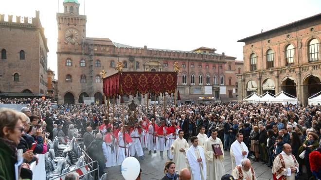 La processione di San Petronio (FotoSchicchi)