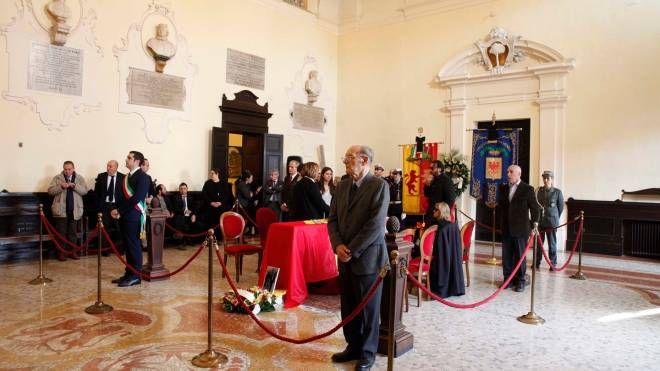 Addio a Fabrizio Matteucci, ex sindaco di Ravenna. La camera ardente in Municipio  (Foto Corelli)