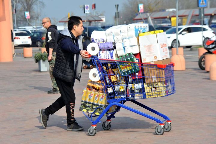 Ferrara, l'assalto ai supermercati (foto Businesspress)