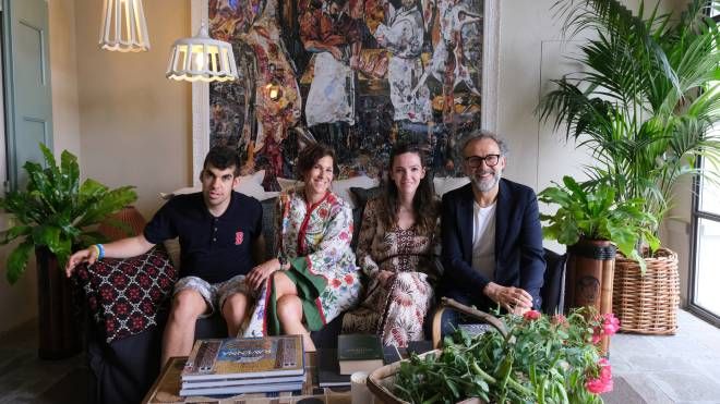 Lo chef Massimo Bottura e la sua famiglia aprono un rifugio accogliente nella campagna modenese (foto Fiocchi)