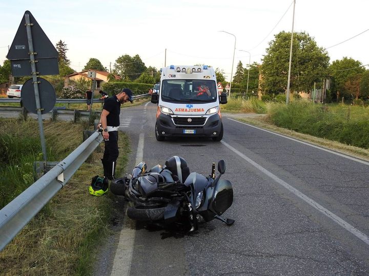L'incidente si è verificato lungo via Canalazzo (Scardovi)