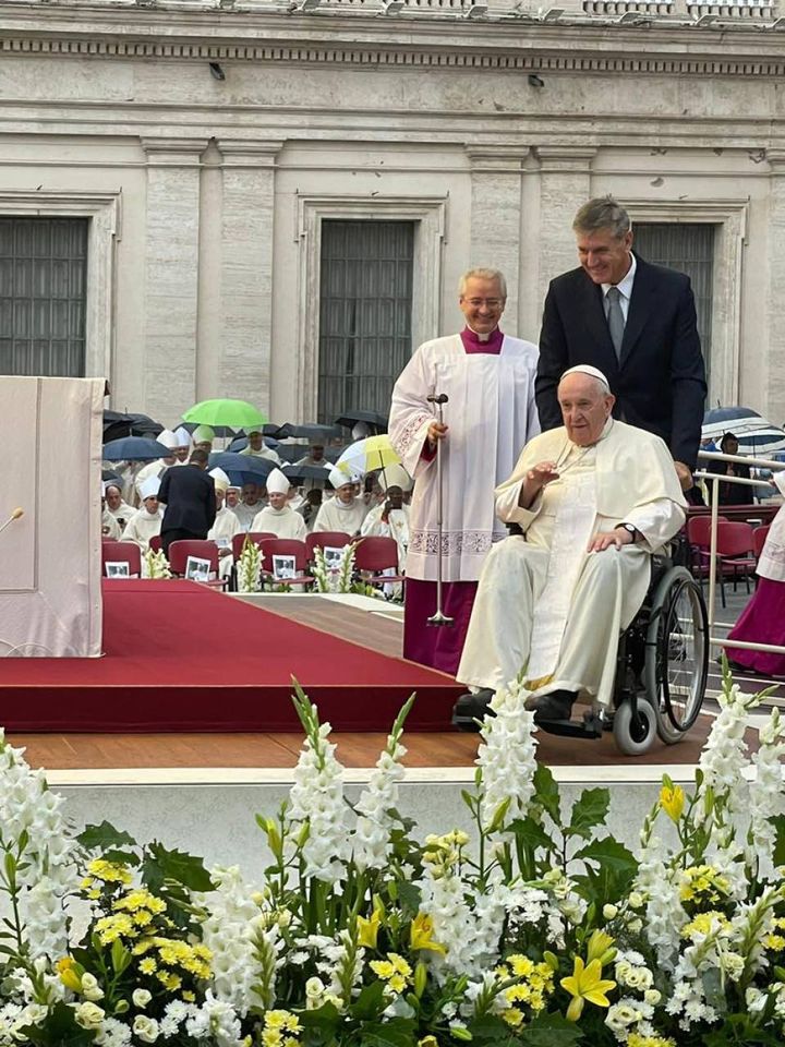 Papa Francesco alla cerimonia di beatificazione