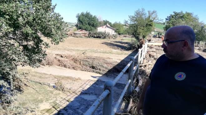 Le conseguenze dell'alluvione a Barbara in provincia di Ancona
