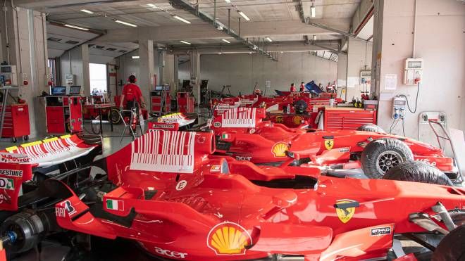 Oggi i piloti si sfideranno nelle gare della Coppa Shell e del Trofeo Pirelli (Foto Isolapress)