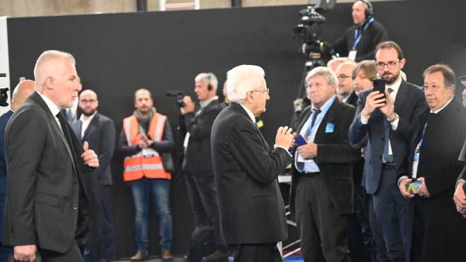Il presidente della Repubblica Sergio Mattarella si è trattenuto a Bologna per un paio d'ore (foto Schicchi)
