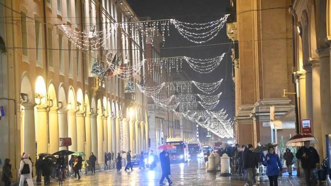 Le luminarie a Bologna (FotoSchicchi)