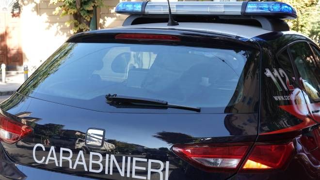 Tentato omicidio in provincia di Bologna: indagini dei carabinieri