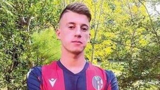 Davide Ferrerio, 20 anni, aggredito e ridotto in fin di vita a Crotone