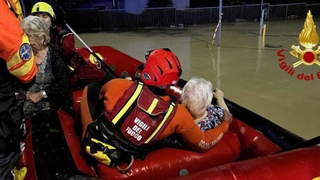 Alluvione Marche, i soccorsi