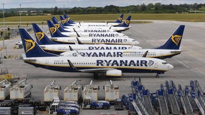 Scioperano per 24 ore i voli Ryanair