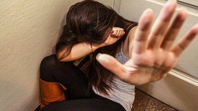 Stuprata dopo una festa in albergo a Rimini